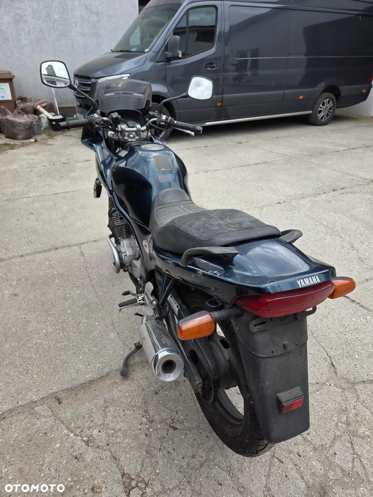 Yamaha XJ - 6