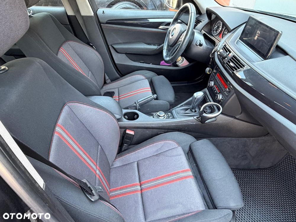 BMW X1 xDrive20d - 9