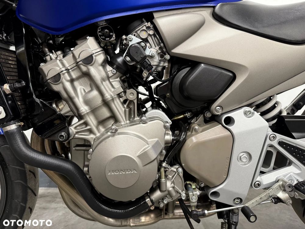 Honda Hornet - 10