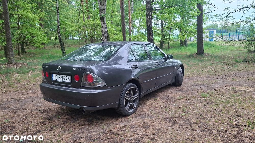Lexus IS 200 Classic - 5
