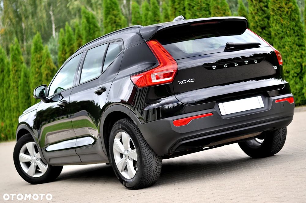 Volvo XC 40 T2 Momentum Pro - 6