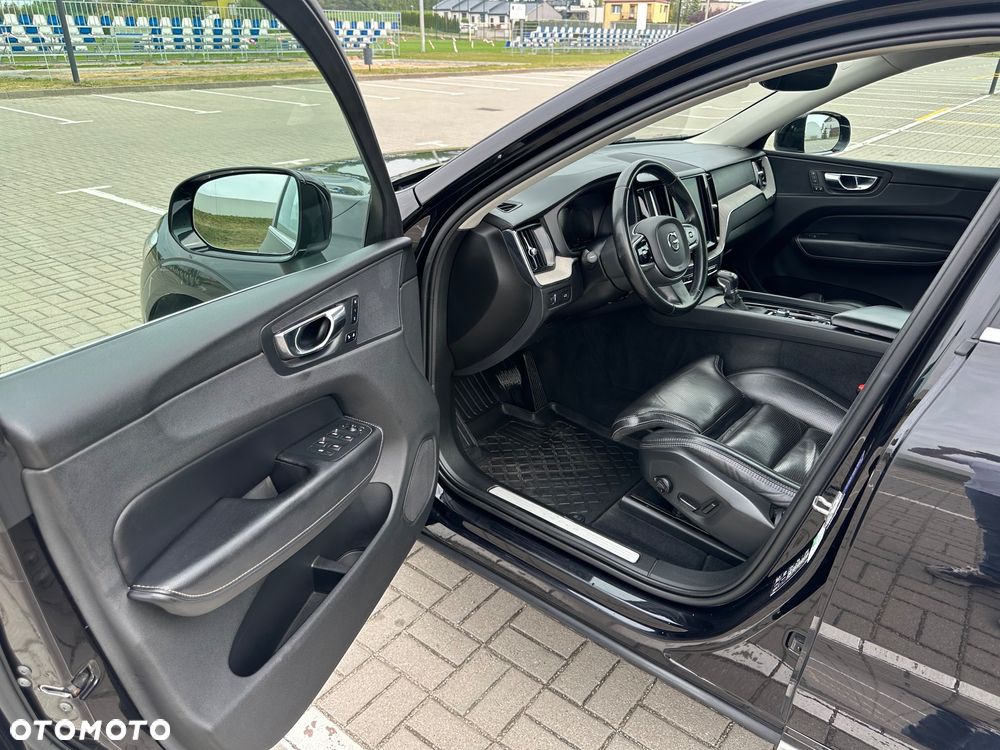Volvo XC 60 D4 SCR AWD Inscription - 28