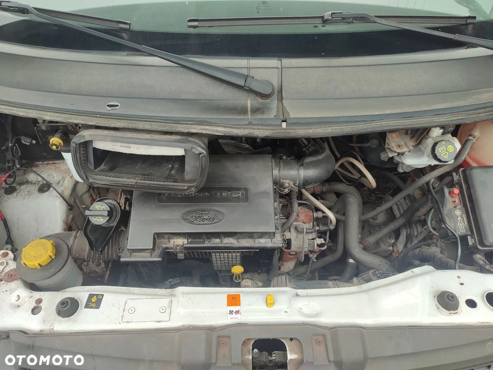 Ford Transit - 10