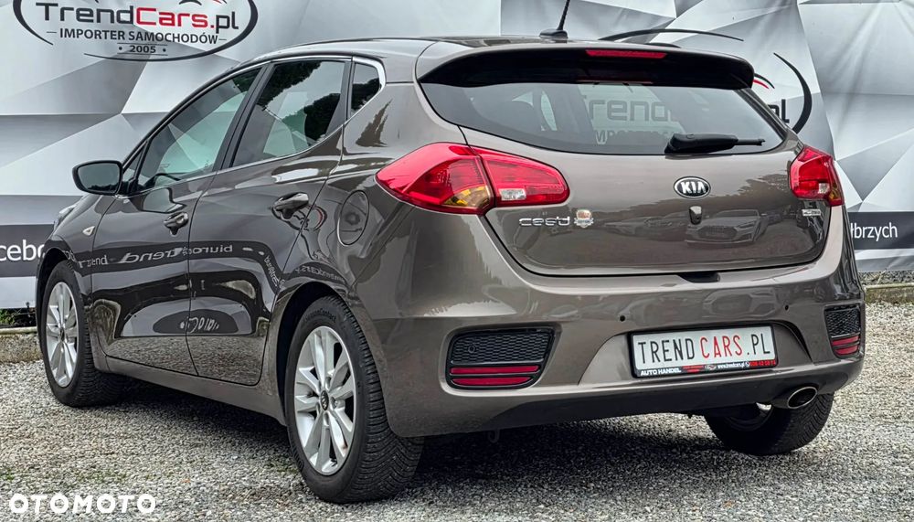 Kia Ceed 1.4 CVVT Vision - 27