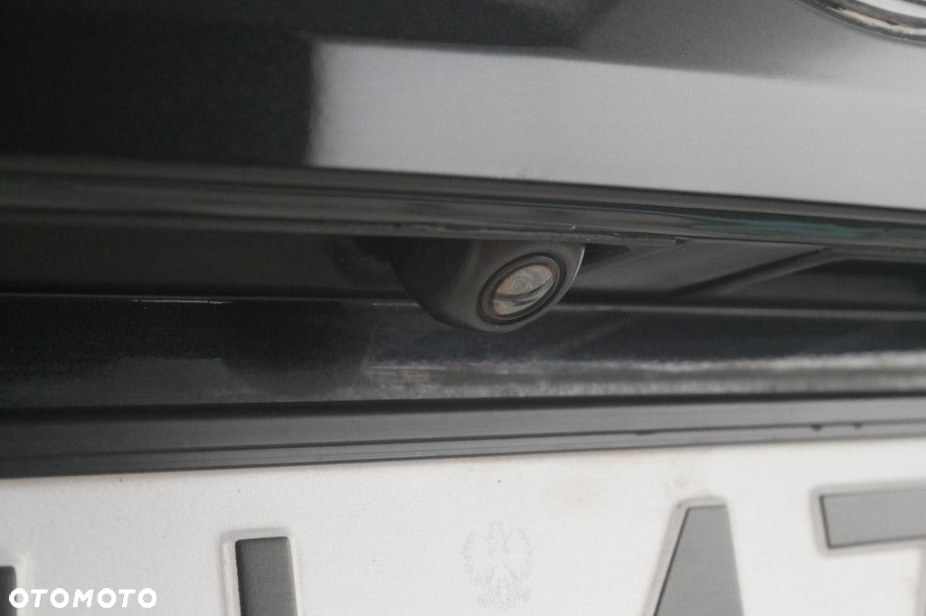 Toyota Corolla - 17