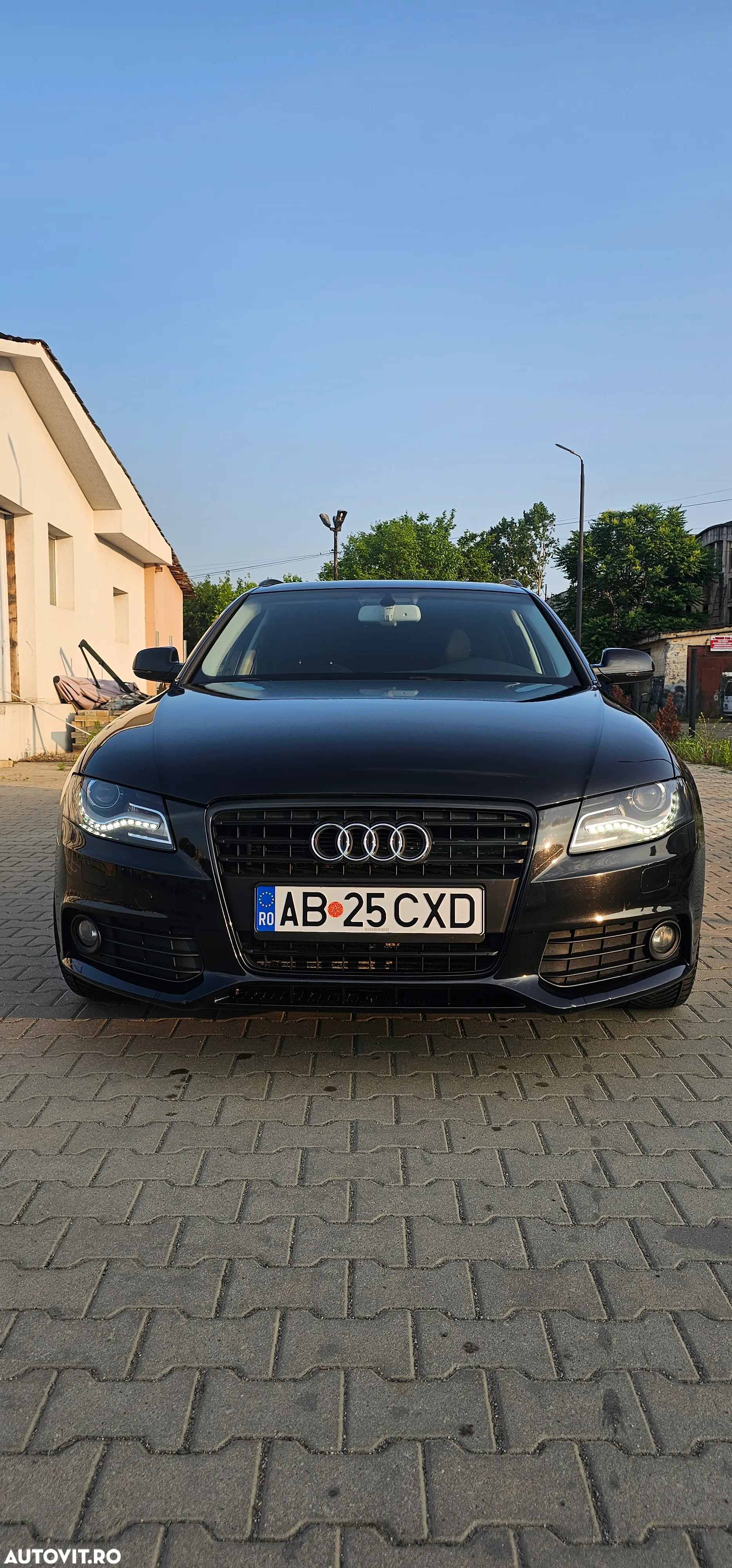 Audi A4 - 4