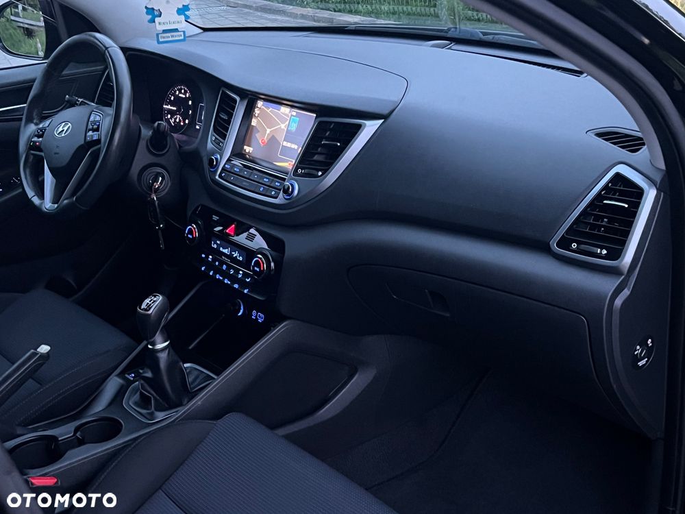 Hyundai Tucson 1.6 GDI BlueDrive Style 2WD - 15