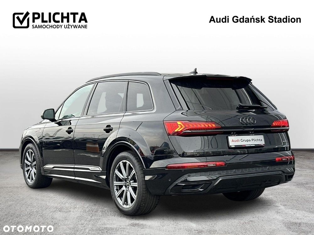 Audi Q7 - 4