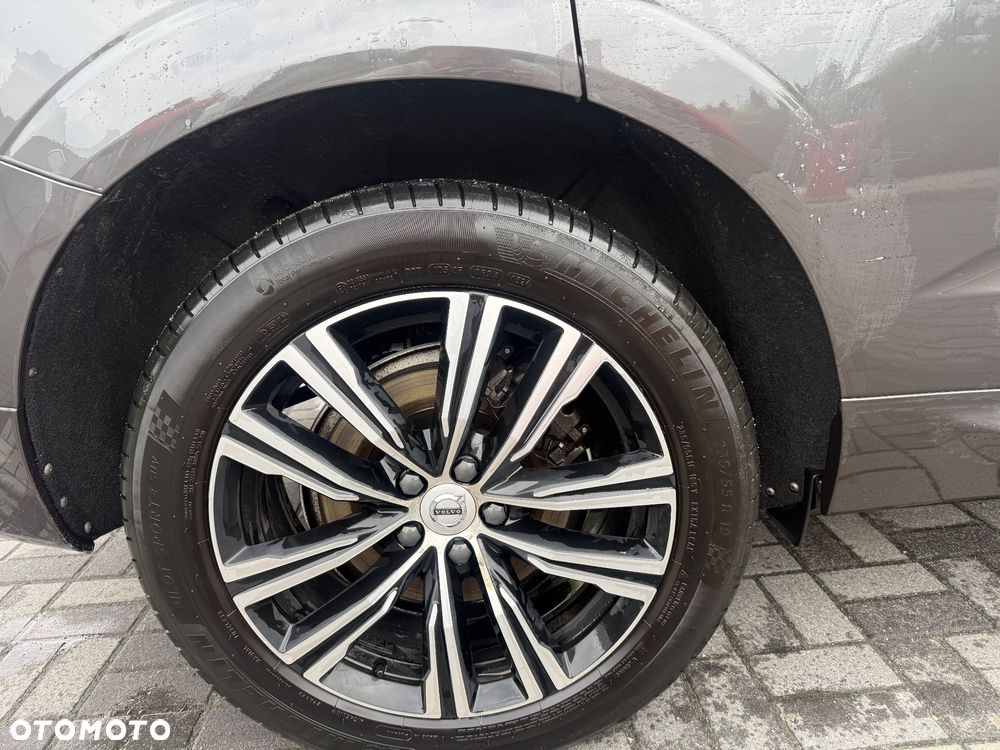 Volvo XC 60 B4 D Inscription - 4