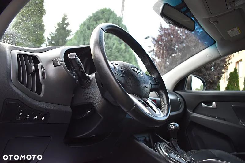 Kia Sportage 2.0 CVVT 4WD Automatik Vision - 11