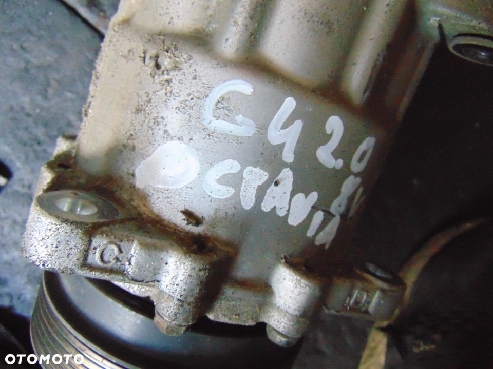 Sprężarka klimatyzacji skoda Octavia 2,0 8v