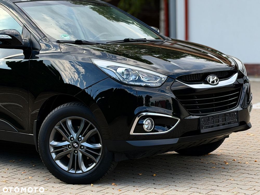 Hyundai ix35 blue 1.6 2WD Finale Gold - 13