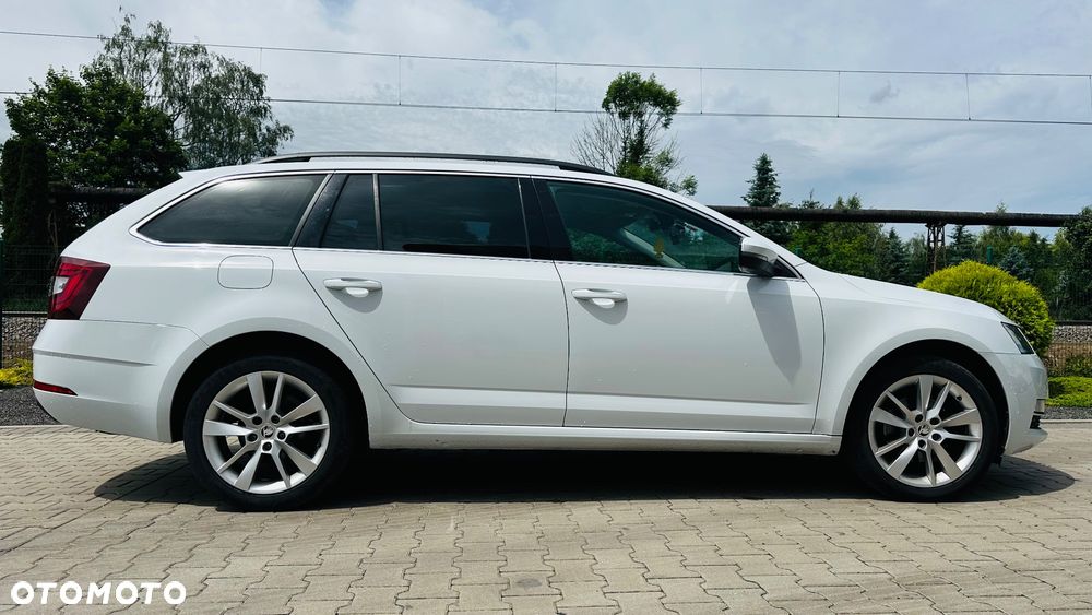 Skoda Octavia 2.0 TDI Style DSG - 3