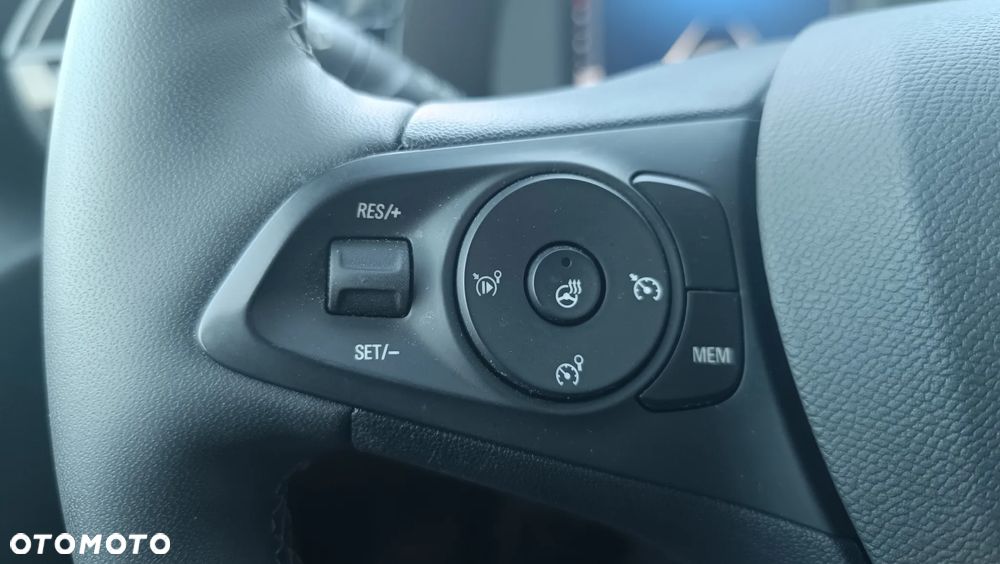 Opel Corsa 1.2 Elegance S&S - 9