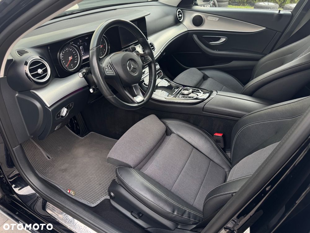 Mercedes-Benz Klasa E 220 d Business Edition 9G-TRONIC - 14