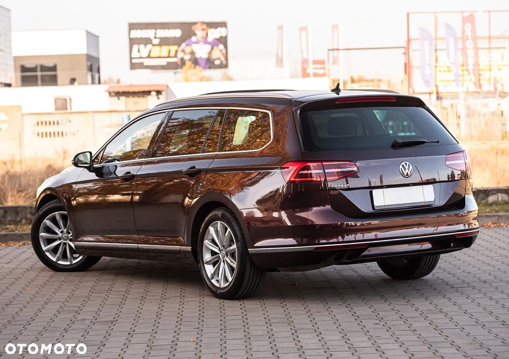 Volkswagen Passat ver-1-8-tsi-bluemotion-technology-dsg-comfortline - 9