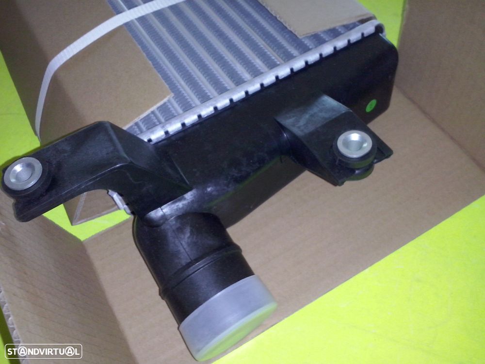 Radiador Intercooler Mitsubishi L200 Anos de 2005-- NOVO - 3