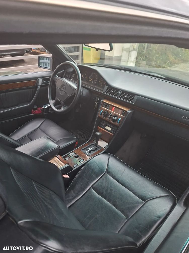 Mercedes-Benz W124 - 3