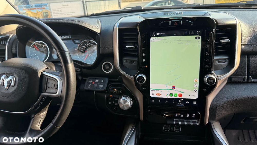 RAM 1500 Crew Cab Longhorn - 17