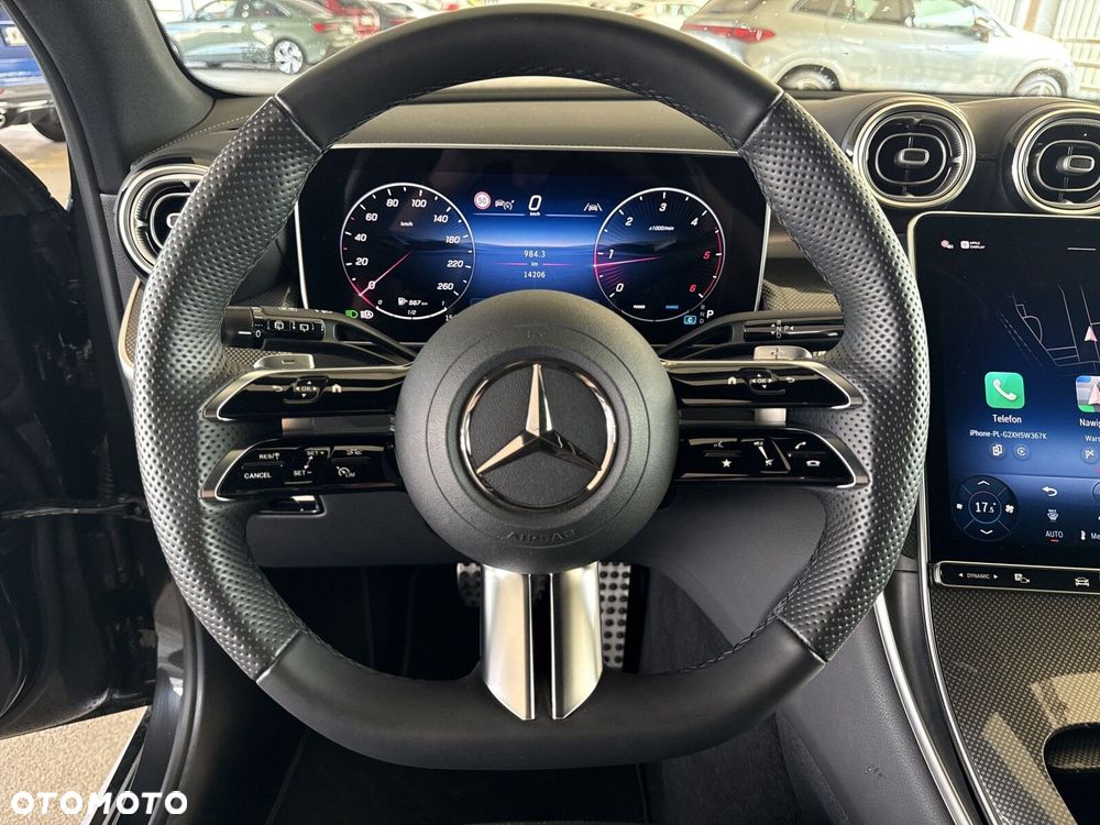 Mercedes-Benz GLC - 12