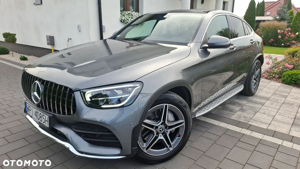 Mercedes-Benz GLC 200 4Matic 9G-TRONIC AMG Line Plus - 37
