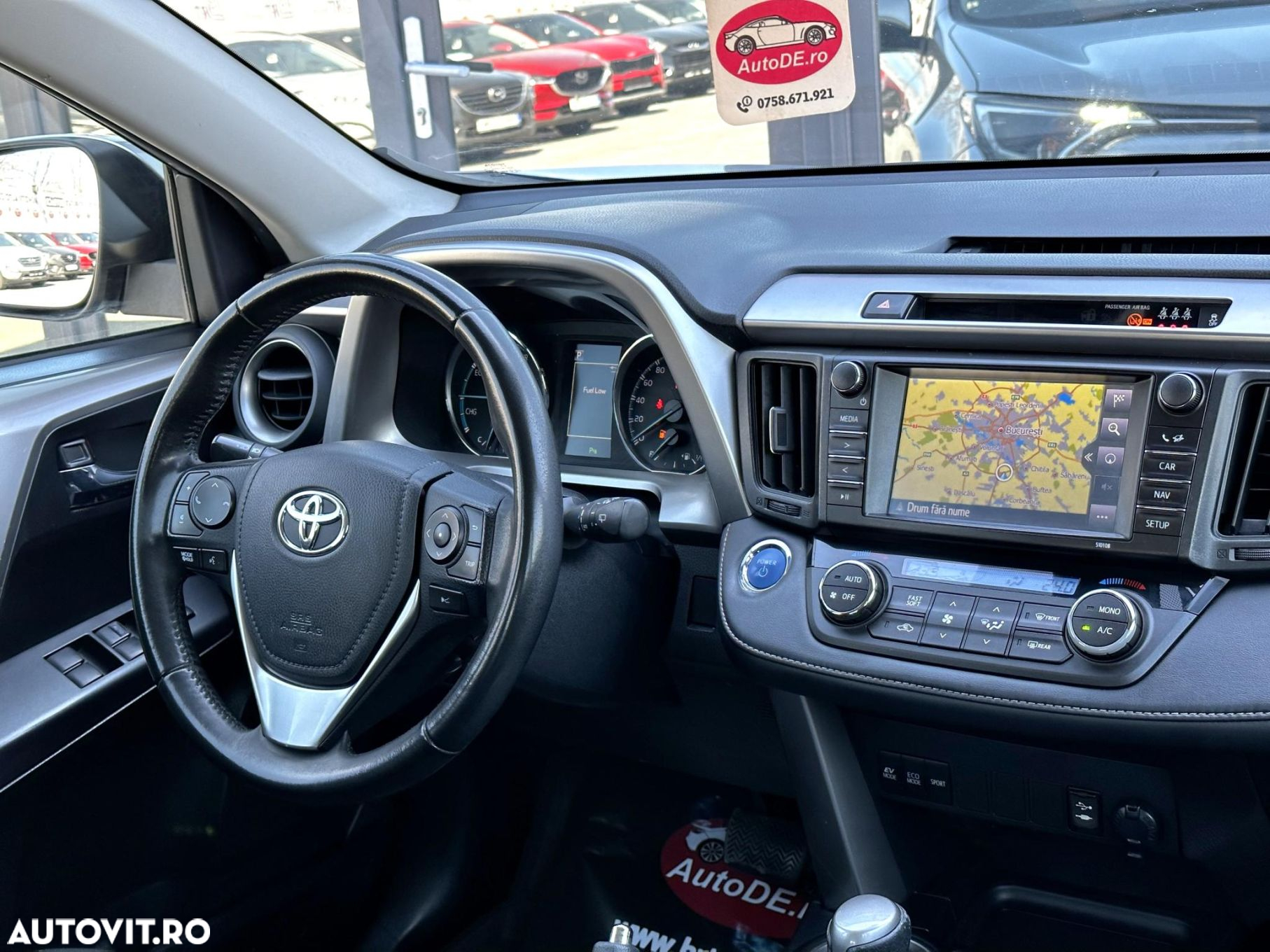 Toyota RAV4 - 7