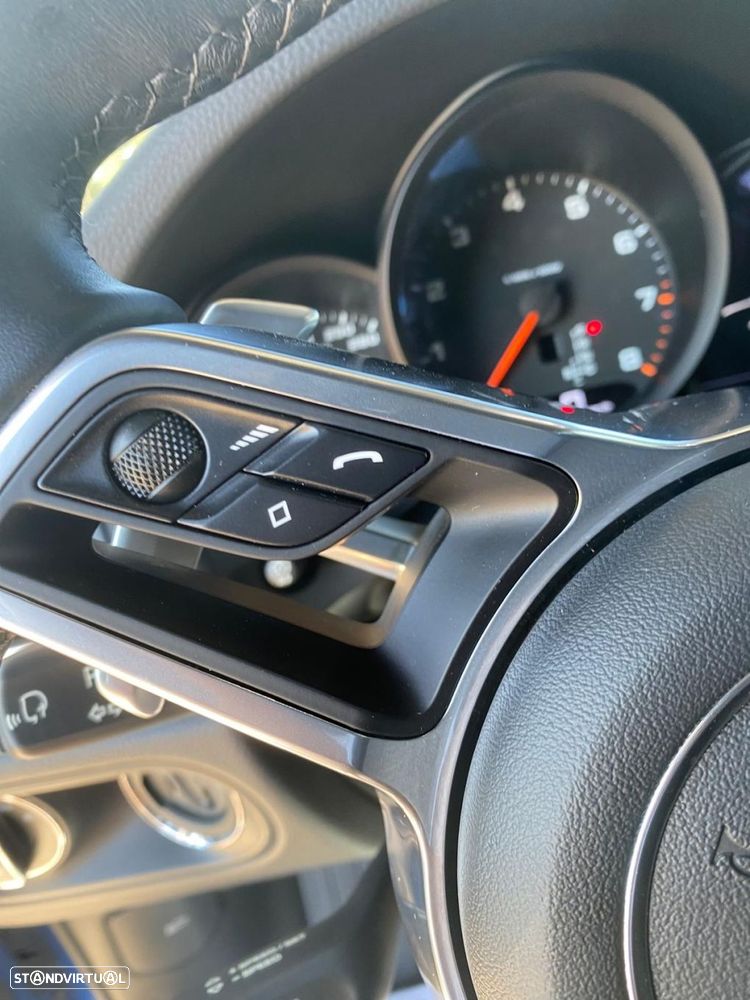 Porsche Macan 2.0T — fotografia 27