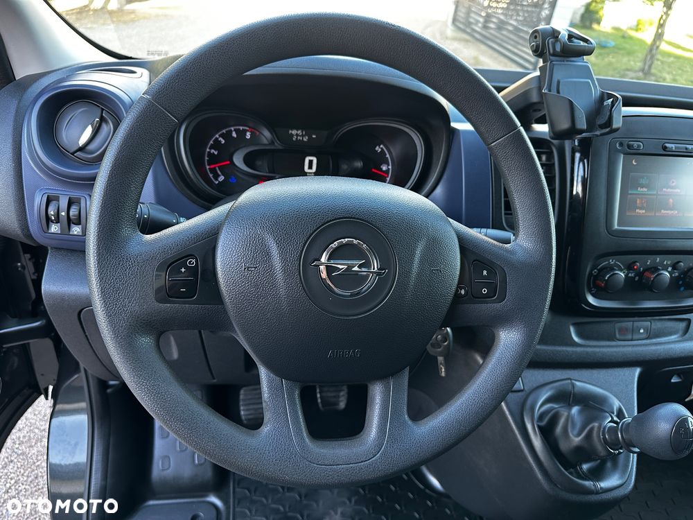 Opel Vivaro - 26