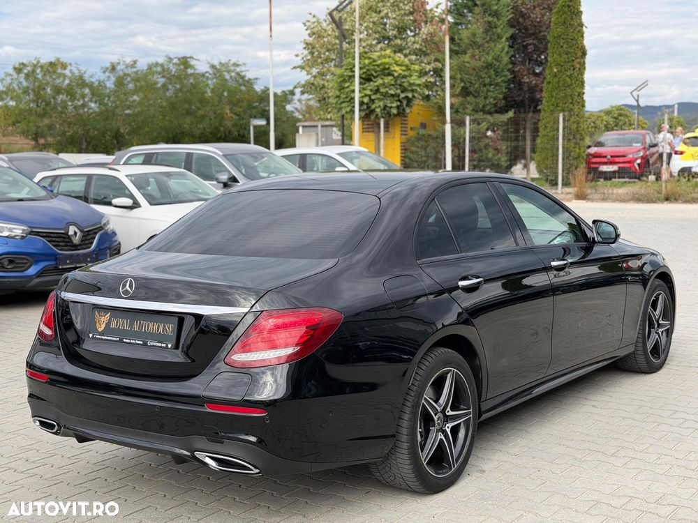 Mercedes-Benz E 300 9G-TRONIC AMG Line - 5