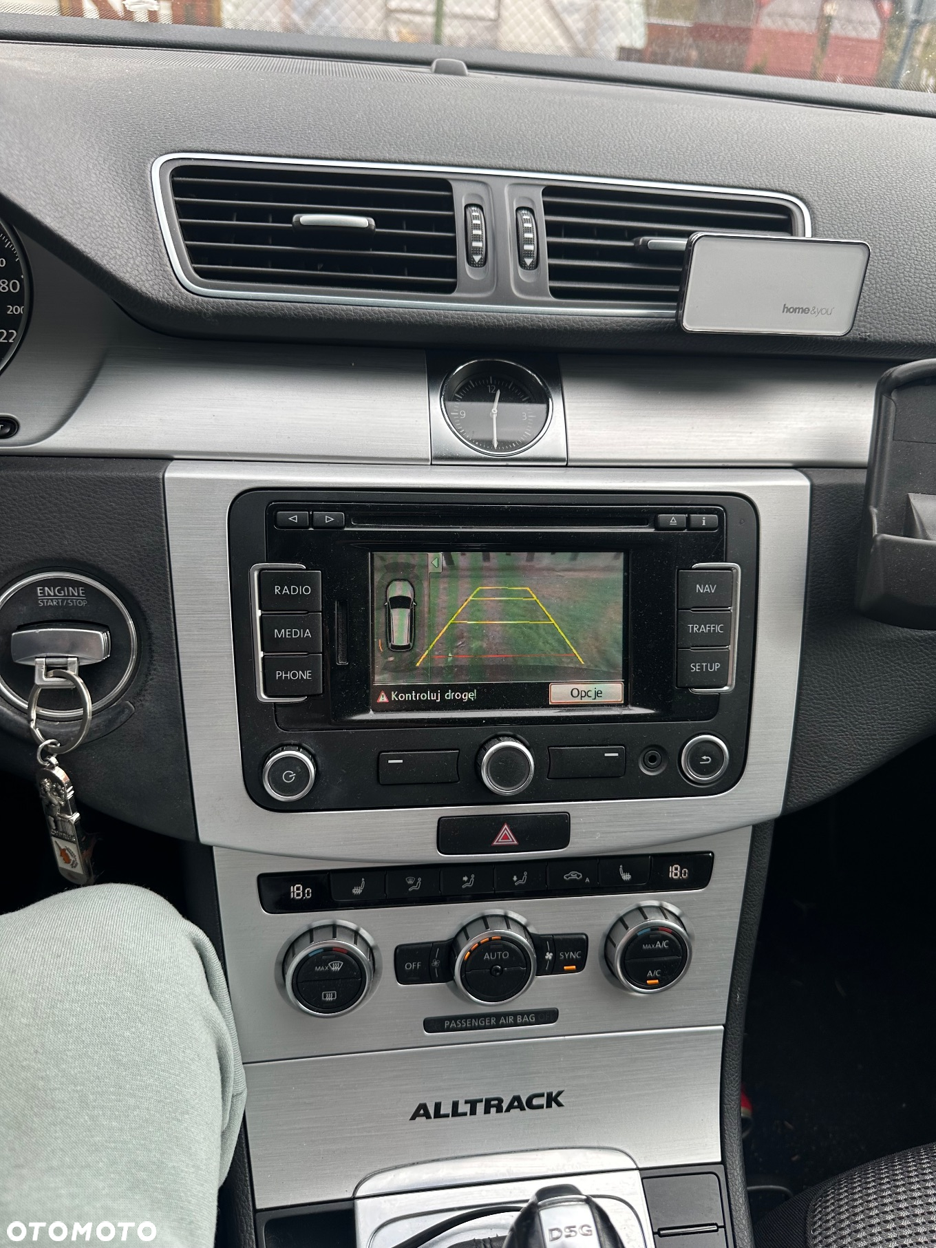 Volkswagen Passat - 11