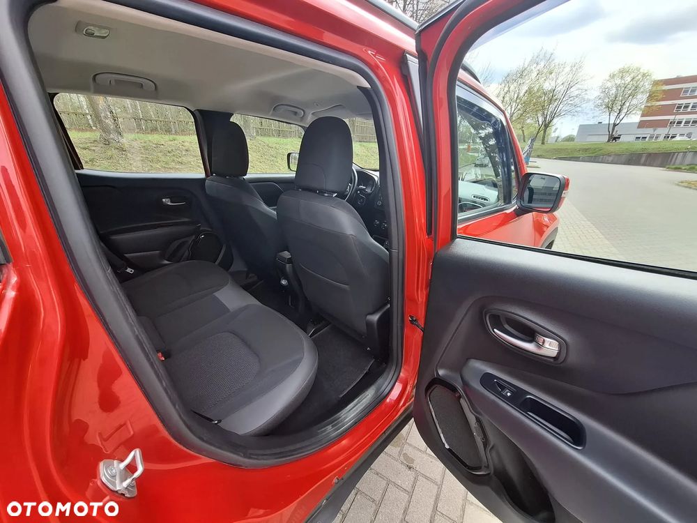 Jeep Renegade - 18