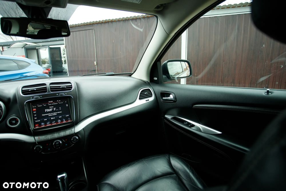 Fiat Freemont 2.0 Multijet Black Code AWD - 25