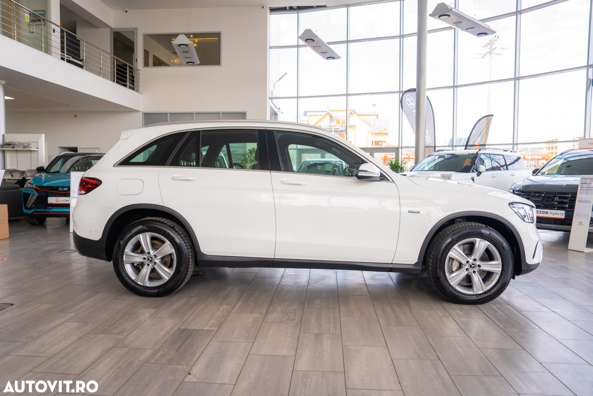 Mercedes-Benz GLC 300 de 4Matic 9G-TRONIC - 11
