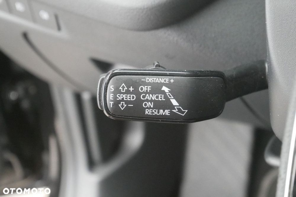 Skoda Octavia 2.0 TDI Style DSG - 25