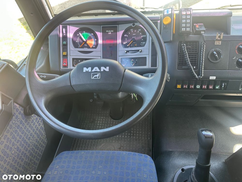 MAN 18.280 4x4 STRAZ POZARNA  21 tys km - 28