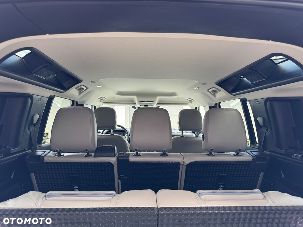 Land Rover Defender 110 P300 - 20