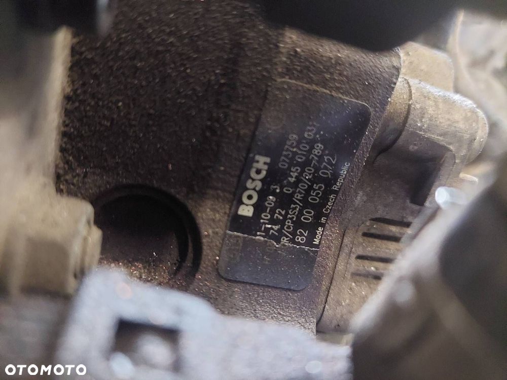 SILNIK POMPA WTRYSKI TURBO VOLVO V40 I S40 I 1.9 DI D4192T4 7700105102C - 7
