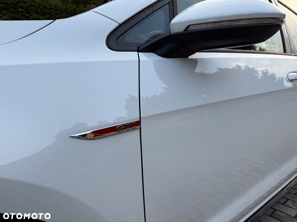 Volkswagen Golf VII 2.0 TSI BMT GTI - 33