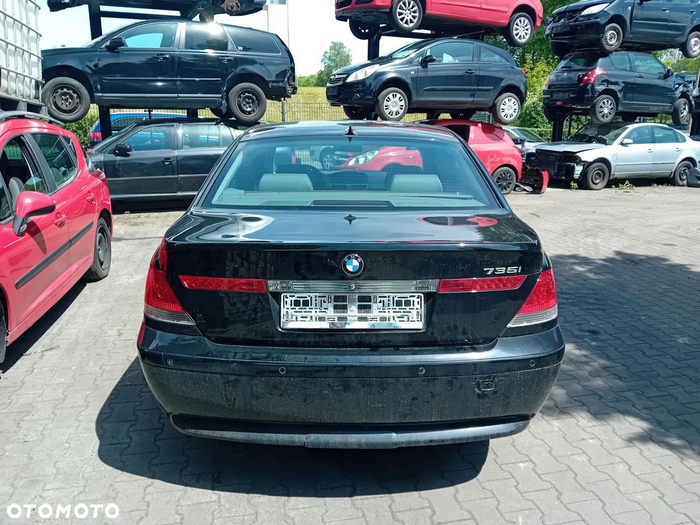 *BMW E65 735* Samochód na części - 16