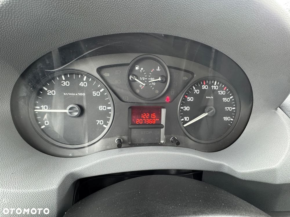 Peugeot EXPERT LONG DŁUGI 6 OSÓB - 22