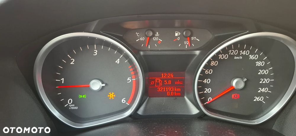 Ford Mondeo 1.6 TDCi Ambiente - 6