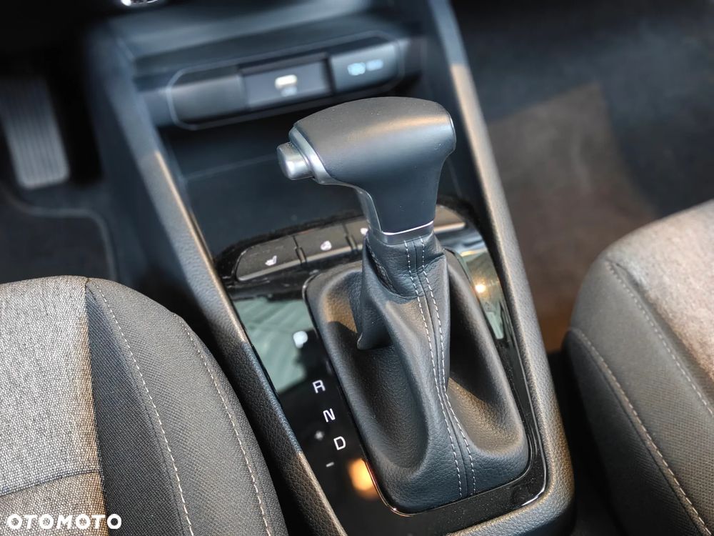 Kia Stonic 1.0 T-GDI M DCT - 8
