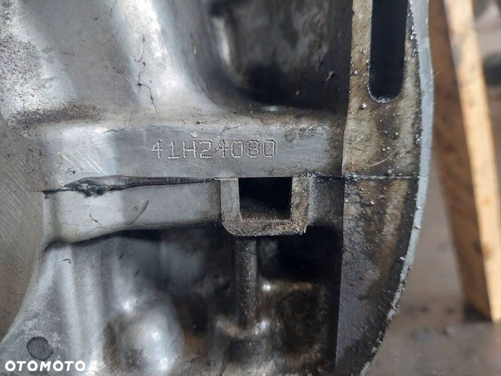 SILNIK DIESEL + UKŁAD WTRYSKOWY + TURBINA T25 1AD-FTV WERSJA Z 5-WTRYSKIEM - 8