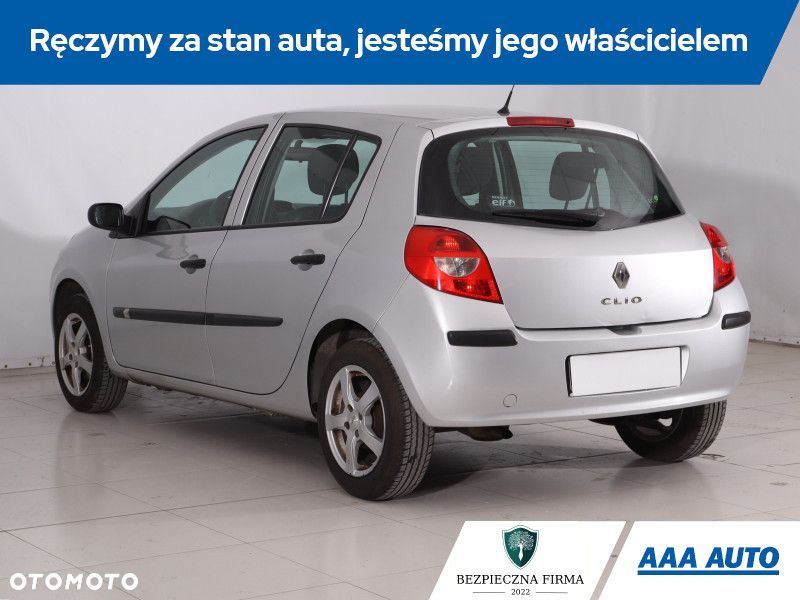 Renault Clio - 6