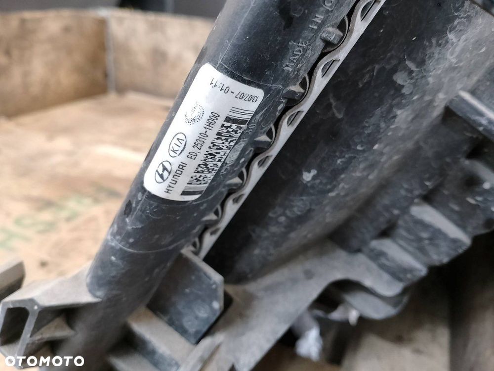 CHŁODNICA WODY Z WENTYLATOREM KIA CEE'D I 25310-1H000 1.6 16V - 5