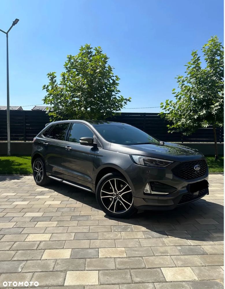 Ford Edge - 2