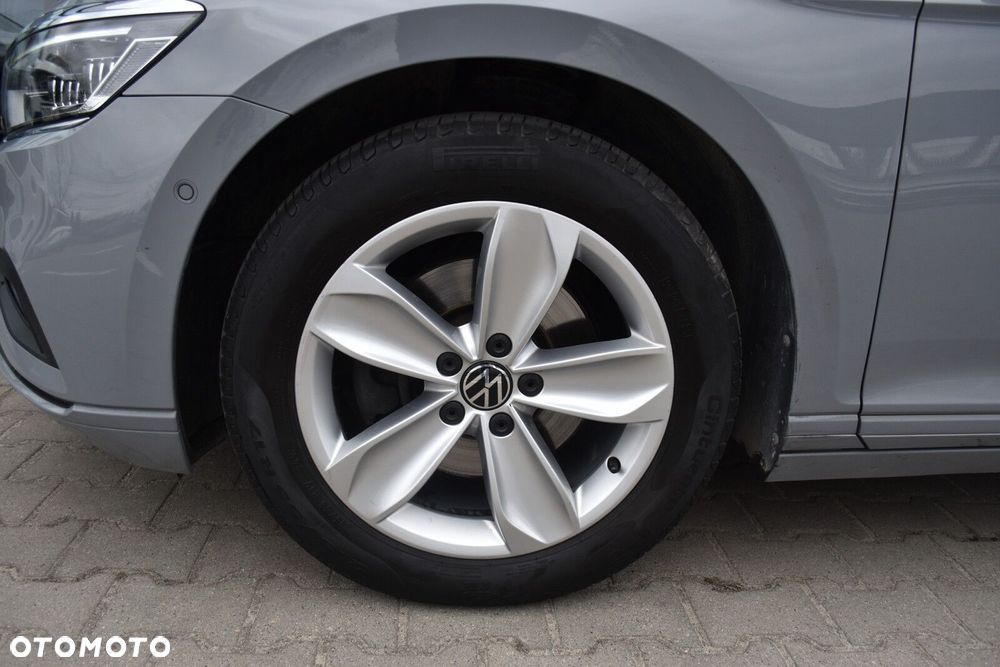 Volkswagen Passat 2.0 TSI Business DSG - 40