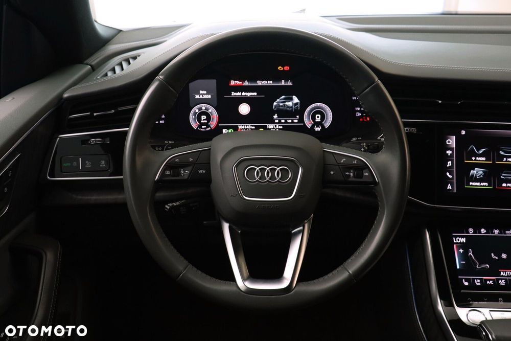 Audi Q8 - 22