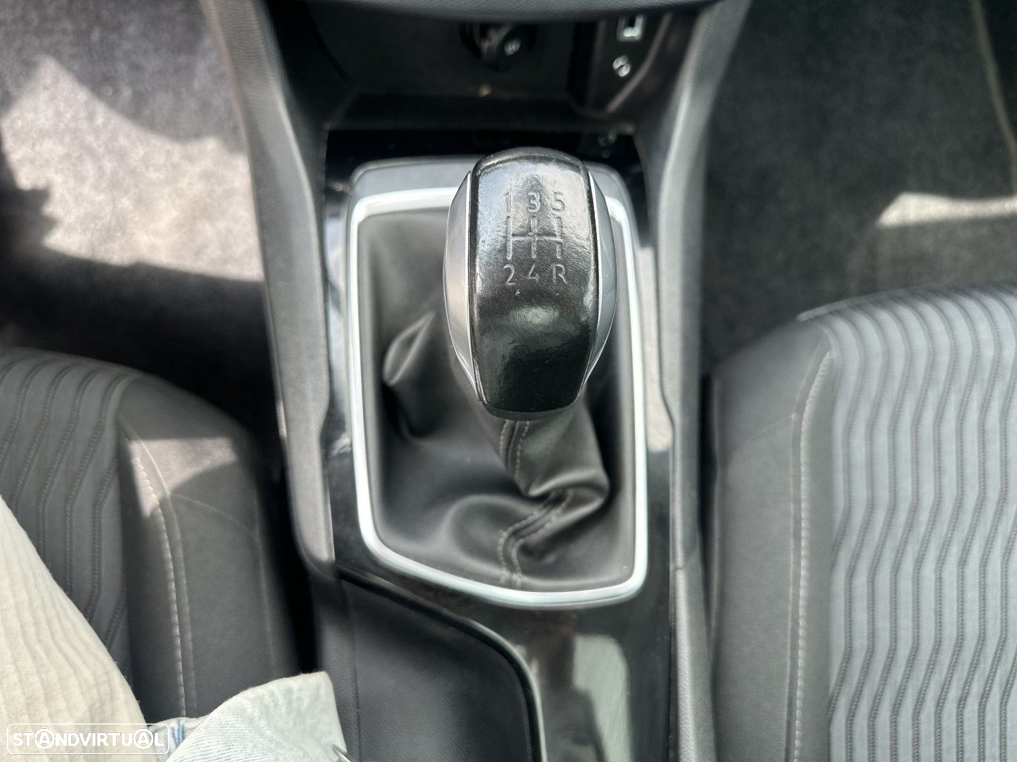Peugeot 308 1.2 PureTech Active - 20