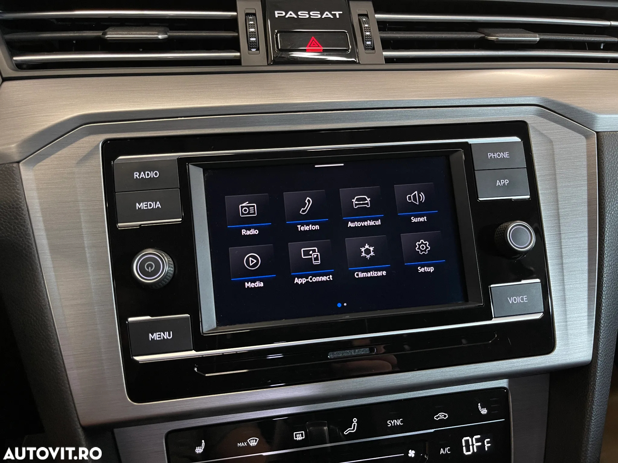 Volkswagen Passat 1.5 TSI ACT DSG Comfortline - 18